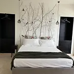Εξοχικό σπίτι Mandalay & Σενιγκάλια