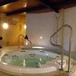 Mandalay & Εξοχικό σπίτι *
