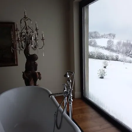 Mandalay & Casa di campagna *