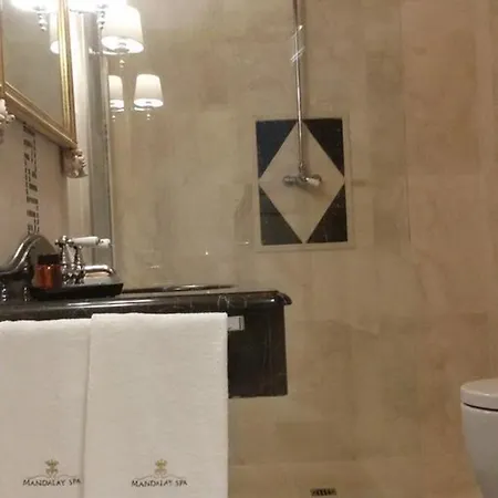 Casa di campagna Mandalay & Senigallia