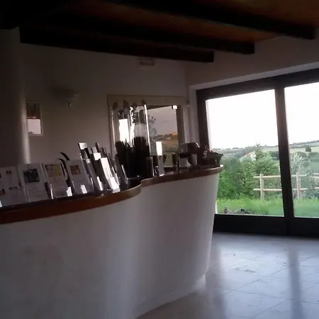 Casa di campagna Mandalay & Senigallia