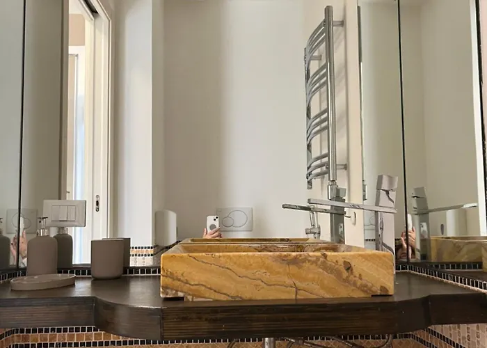 Mandalay & Country house *