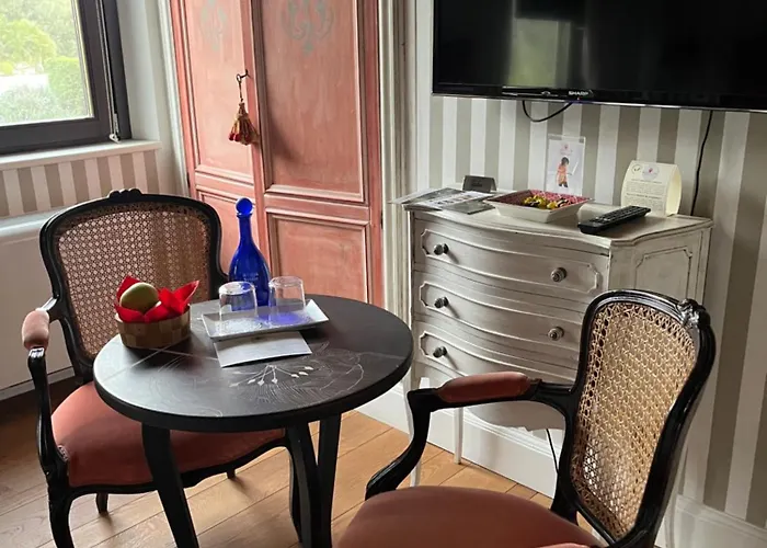 Country house Mandalay & *