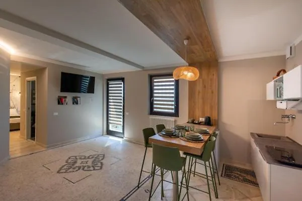 Country house Mandalay & *