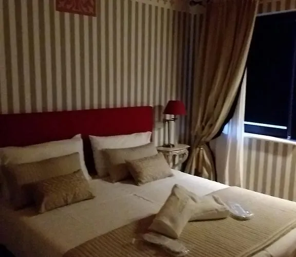 Country house Mandalay & *