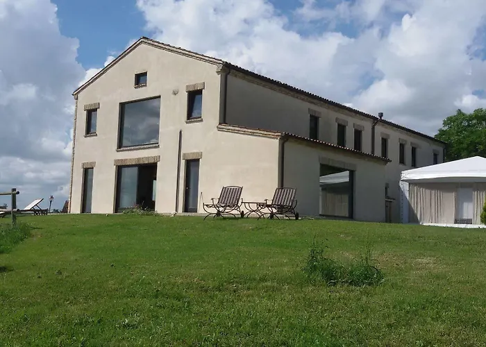 Country house Mandalay & *