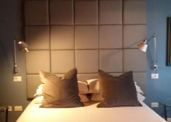 Country house Mandalay & Senigallia